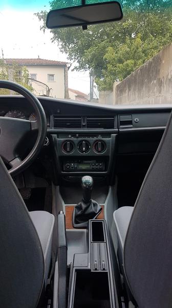 Mercedes-Benz 190 D • 1991 • 174,840 km 7