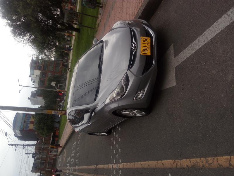 Hyundai Elantra • 2013 • 63,270 km 5