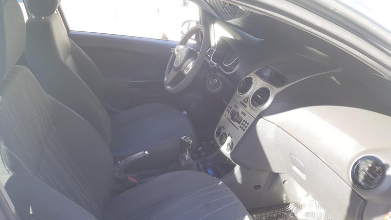 Opel Corsa • 2008 • 97,800 km 3