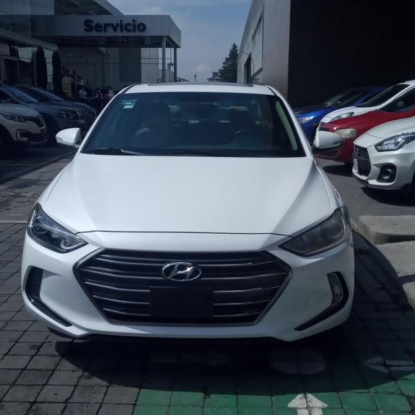 Hyundai Elantra • 2017 • 80,200 km 1