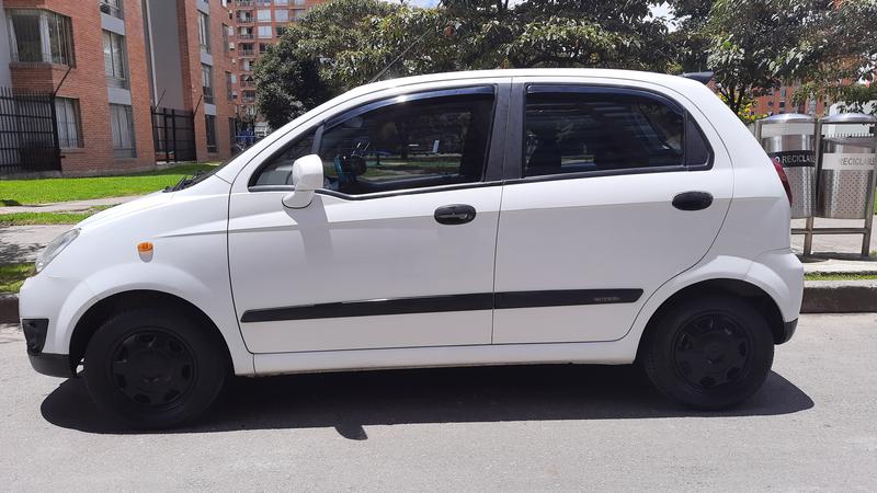 Chevrolet Spark • 2015 • 60,000 km 4