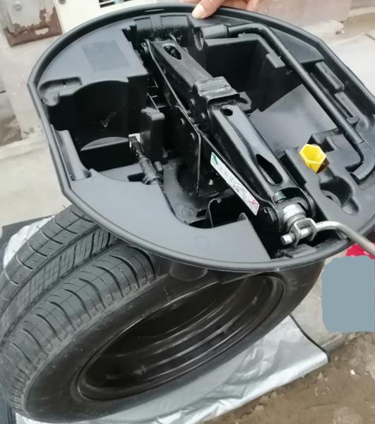 Citroën C3 • 2009 • 114,000 km 9