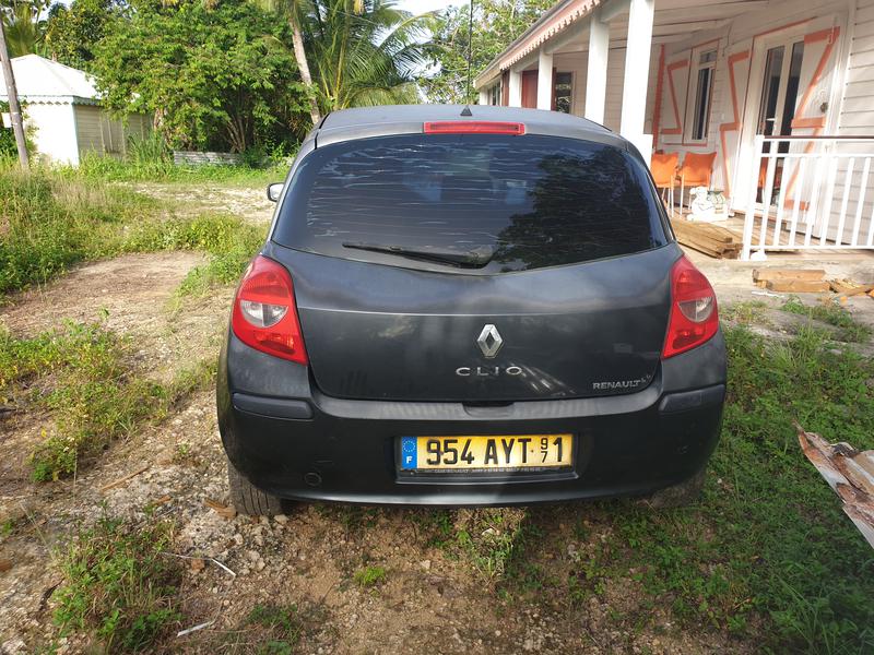 Renault Clio • 2007 • 204,470 km 2