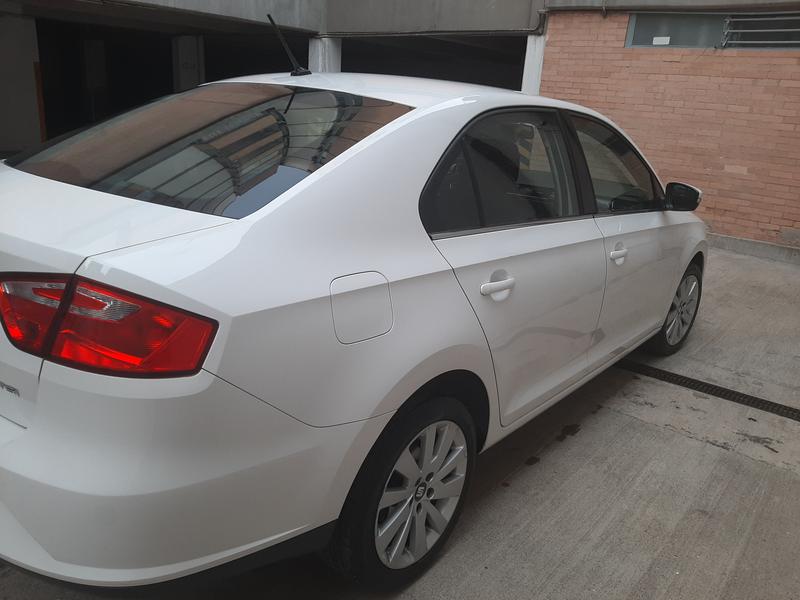 Seat Toledo • 2017 • 35,000 km 9