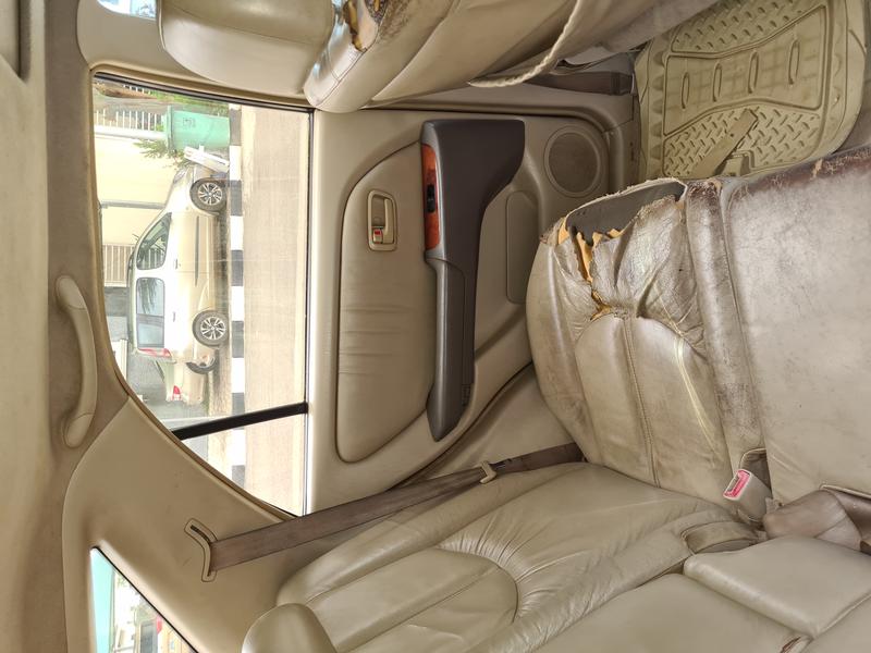 Lexus RX 300 • 1999 • 230,000 km 2