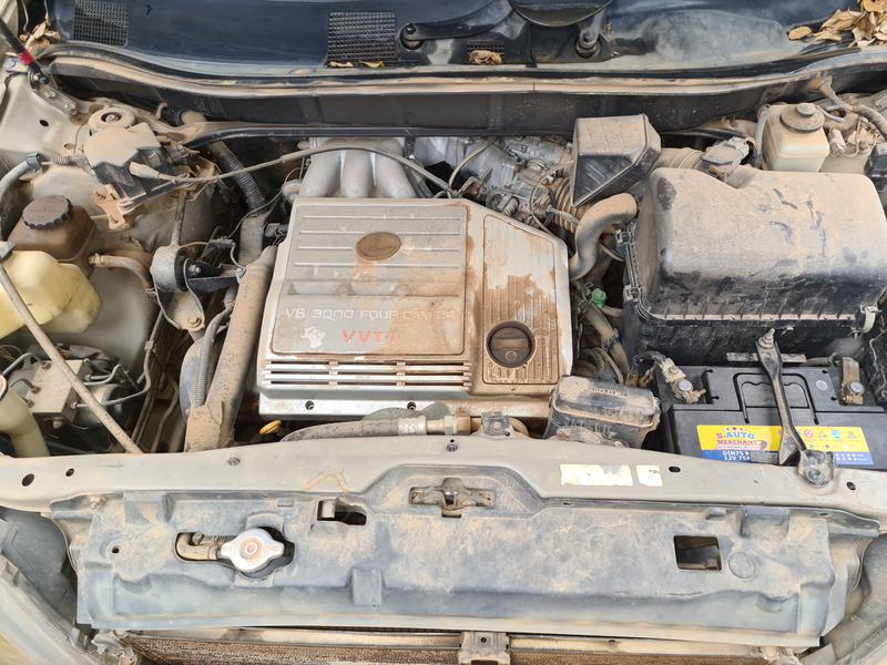 Lexus RX 300 • 1999 • 230,000 km 7