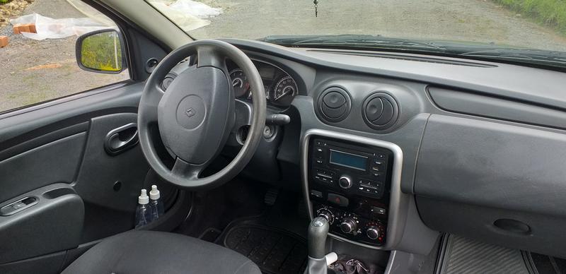 Renault Sandero • 2014 • 76,000 km 4