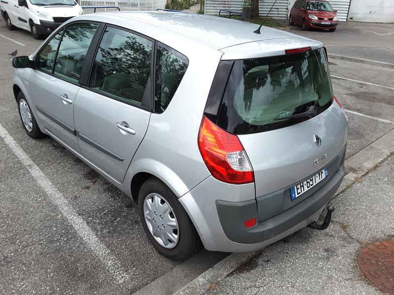 Renault Scénic • 2008 • 282,880 km 6