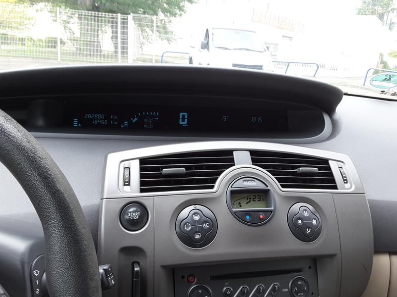 Renault Scénic • 2008 • 282,880 km 10