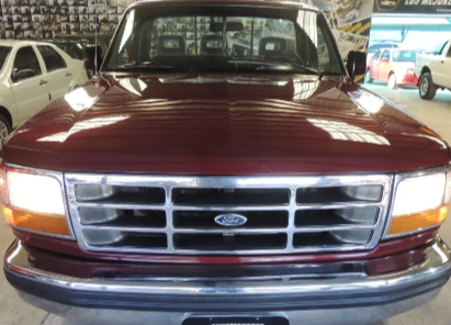 Ford F-150 • 1998 • 240,000 km 1