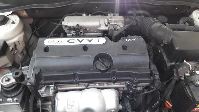 Dodge Attitude • 2009 • 120,000 km 3