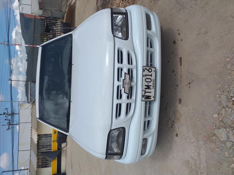 Chevrolet  • 2004 • 101,000 km 3