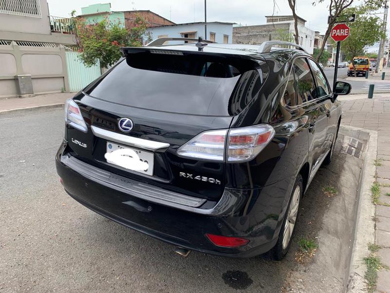 Lexus RX 450h • 2010 • 110,000 km 2