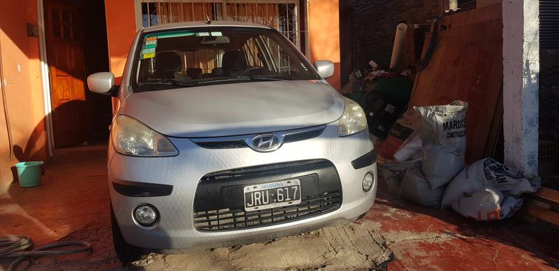Hyundai i10 • 2011 • 85,000 km 6