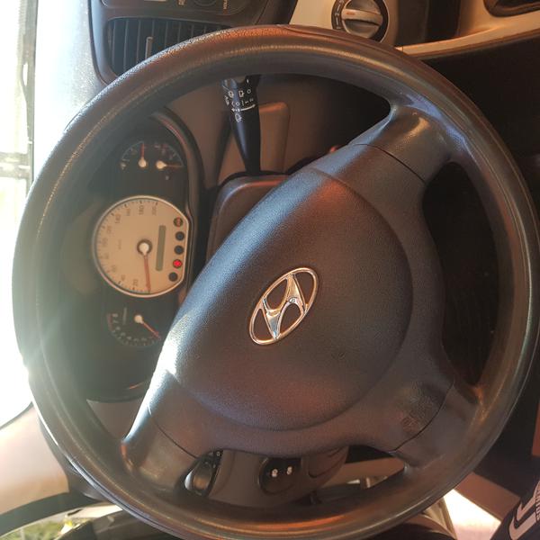 Hyundai i10 • 2011 • 85,000 km 4