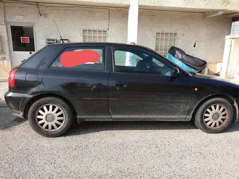 Audi A3 • 1999 • 242,000 km 2