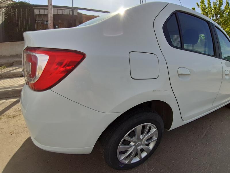 Renault Logan • 2014 • 50,000 km 6