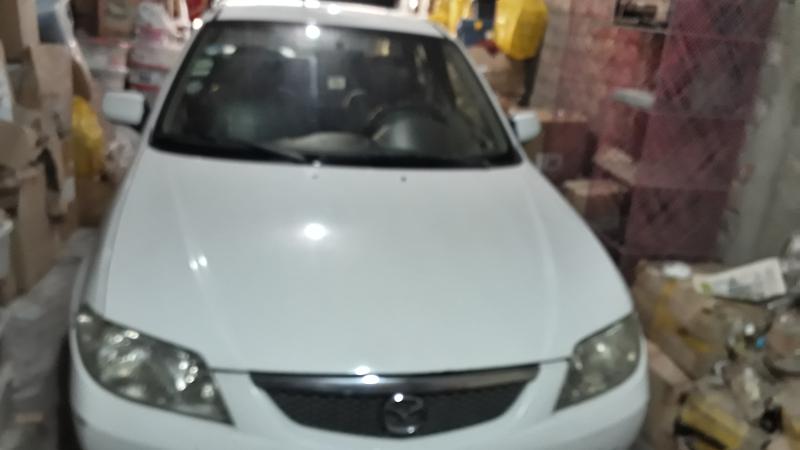 Mazda 323 F • 2002 • 31,000 km 1