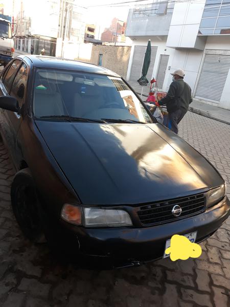 Nissan Altima • 1994 • 120,000 km 1