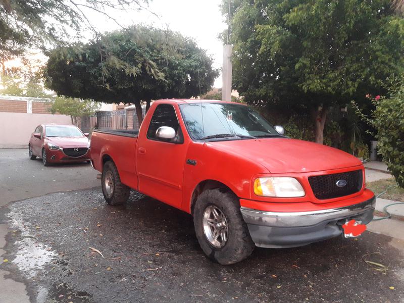 Ford F-250 • 2003 • 123 km 1