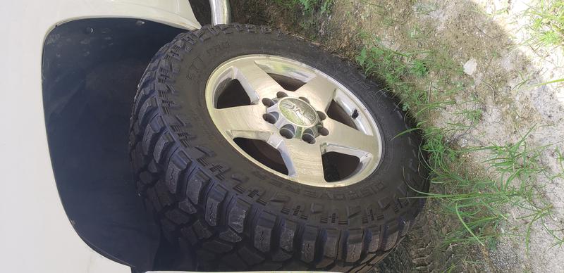 Chevrolet Silverado 2500hd • 2009 • 256,000 km 4