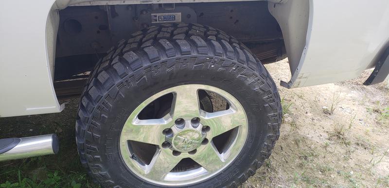 Chevrolet Silverado 2500hd • 2009 • 256,000 km 9