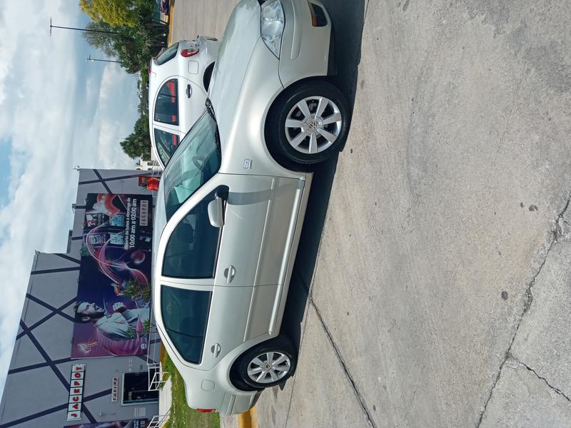 Volkswagen Jetta • 2012 • 91,000 km 4