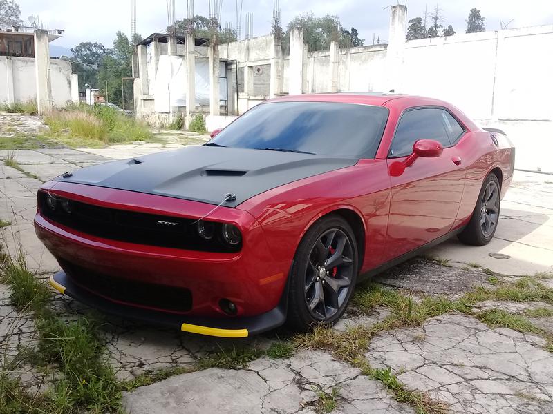Dodge Challenger • 2016 • 42,000 km 3