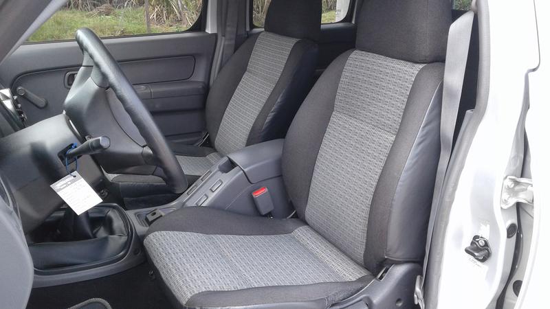 Nissan Np300 • 2015 • 123,800 km 6