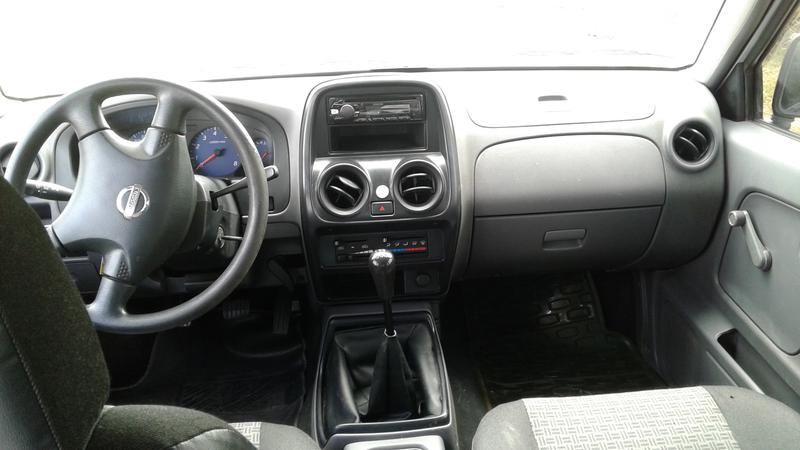 Nissan Np300 • 2015 • 123,800 km 16