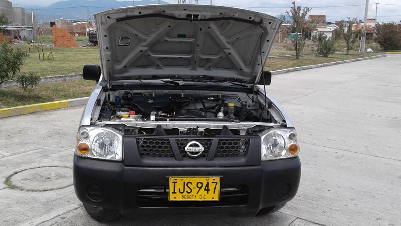 Nissan Np300 • 2015 • 123,800 km 5