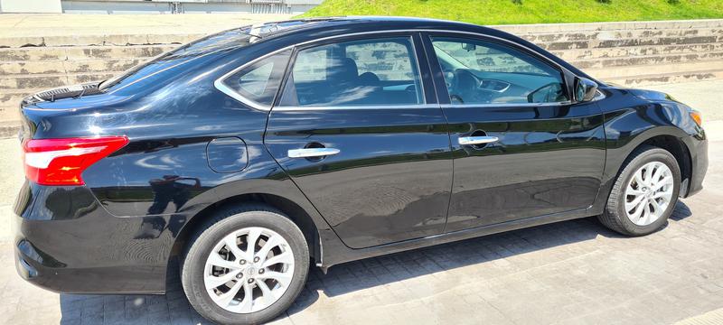 Nissan Sentra • 2018 • 33,000 km 9
