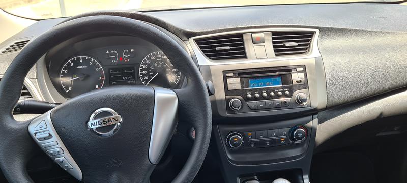 Nissan Sentra • 2018 • 33,000 km 2