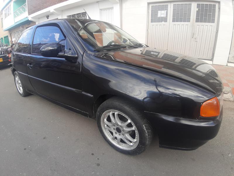 Volkswagen Gol • 1997 • 252,000 km 13