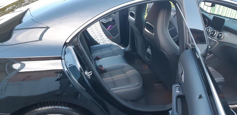 Mercedes-Benz CLA • 2018 • 18,900 km 6