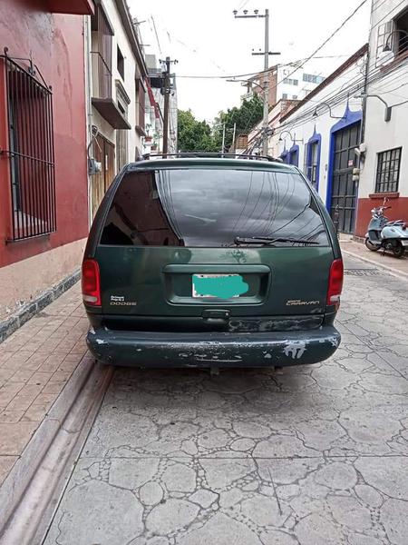 Dodge Grand Caravan • 1996 • 150,000 km 1