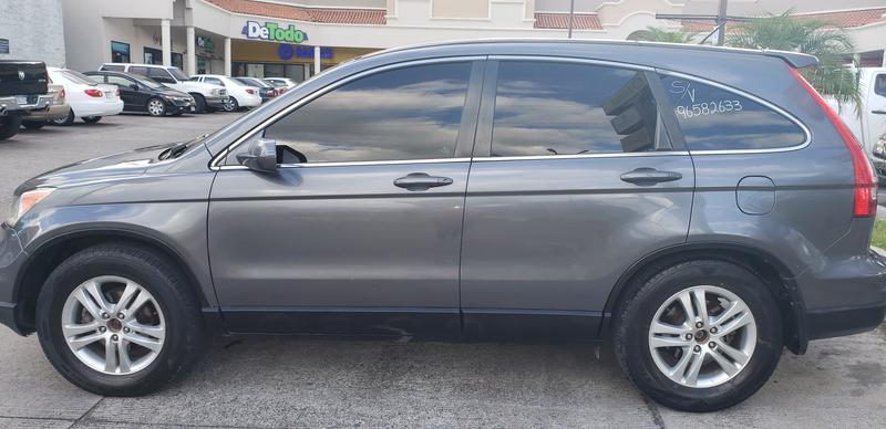 Honda CR-V • 2010 • 107,282 km 11