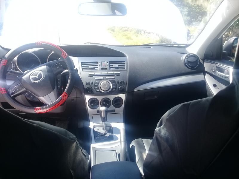 Mazda  • 2011 • 190,000 km 6