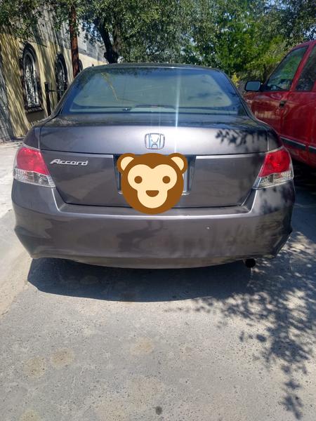 Honda Accord • 2008 • 162,000 km 3