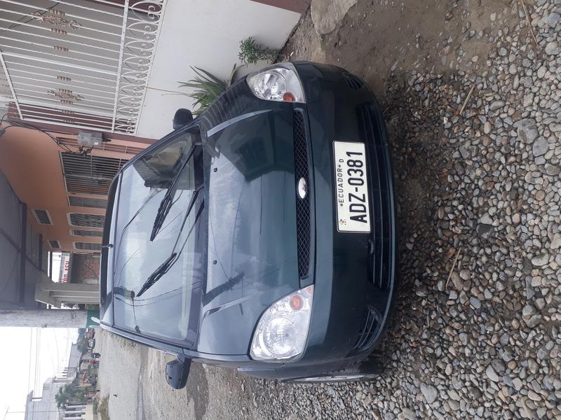 Ford Fiesta • 2004 • 185,000 km 2