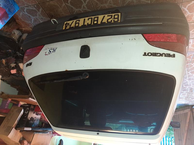 Peugeot 106 • 1996 • 243,072 km 3