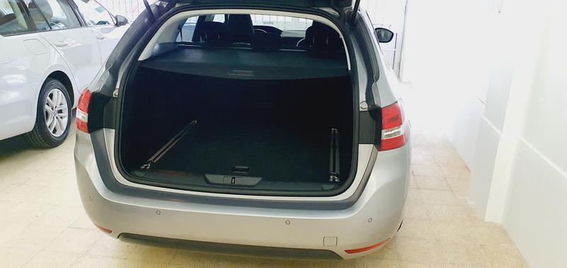 Peugeot 308 SW • 2015 • 128,000 km 1