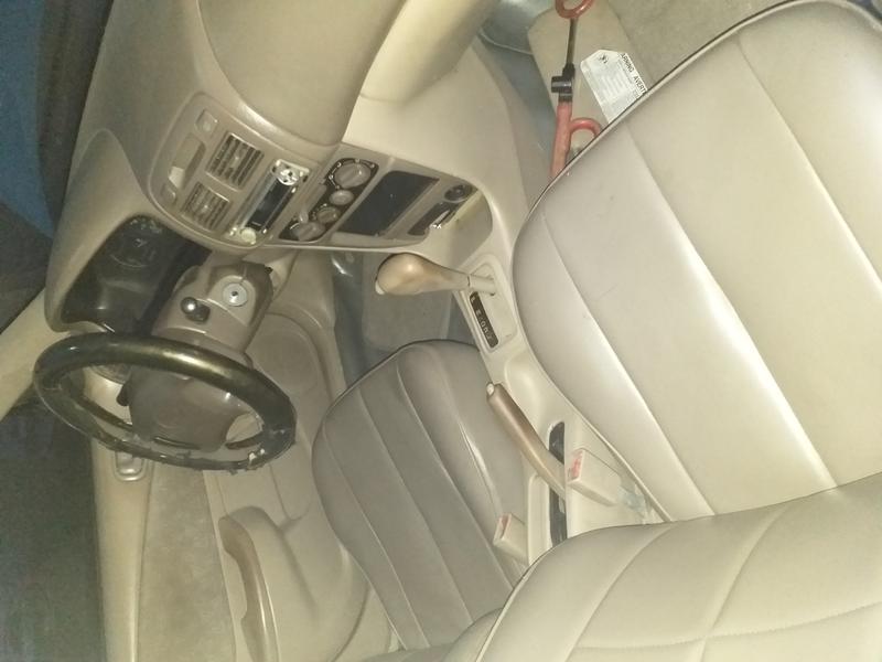 Toyota Corolla • 1998 • 350,000 km 8