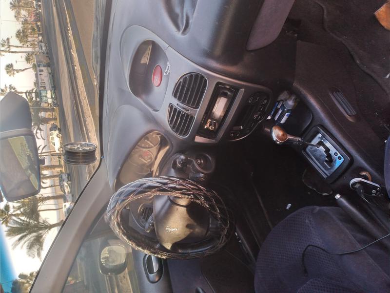 Peugeot 206 • 2004 • 137,000 km 3