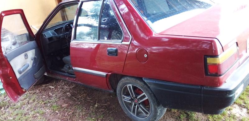 Mitsubishi Lancer • 1990 • 350,000 km 2