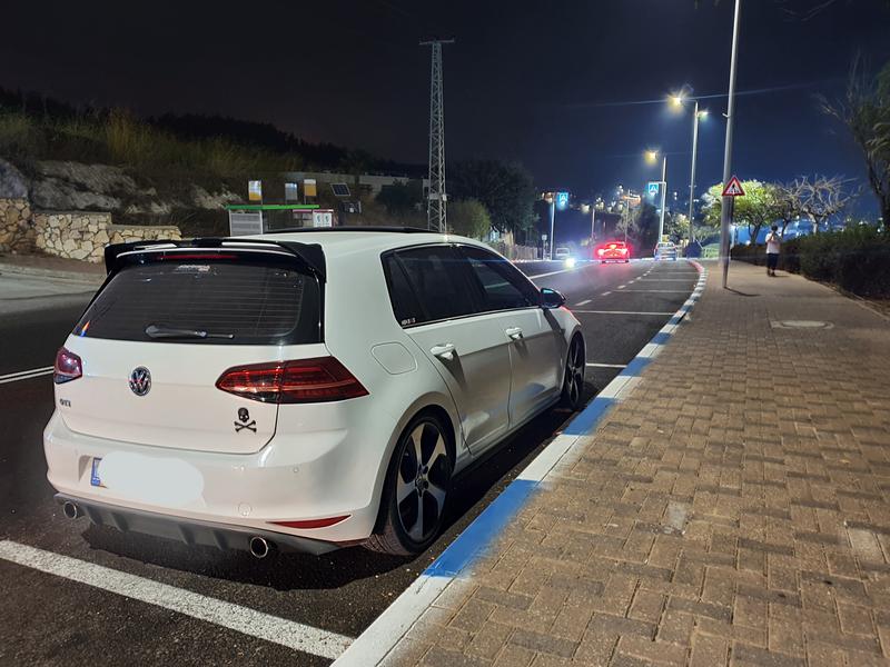 Volkswagen Golf • 2014 • 130,000 km 3