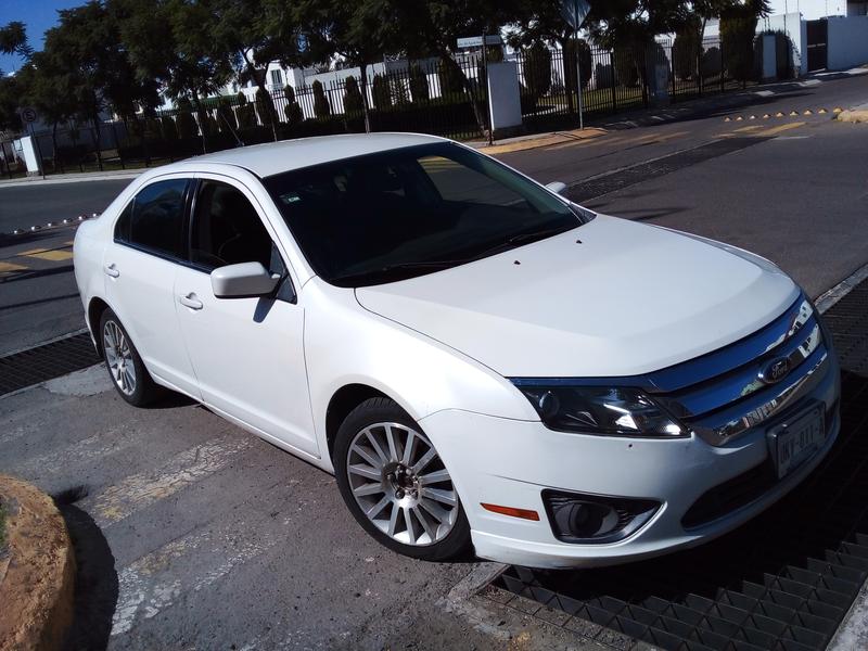Ford Fusion • 2010 • 140,000 km 7