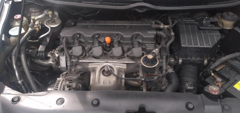 Honda Civic • 2006 • 130,000 km 3