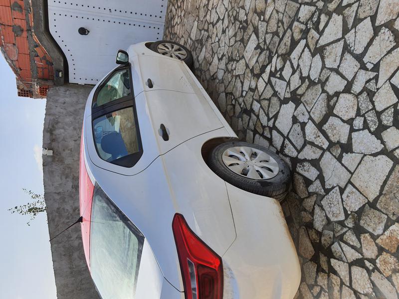 Citroën C-Elissée • 2018 • 44,000 km 2