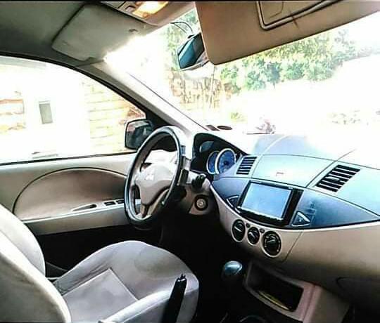 Mitsubishi Mirage • 2013 • 80,000 km 3